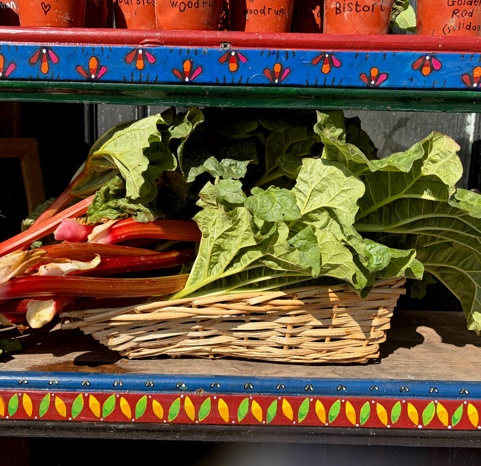 Folk Painting in Honesty Shop